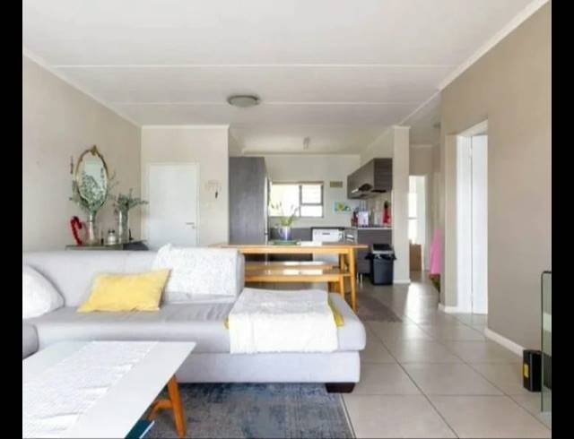 2 BEDROOM APARTMENT FOR SALE IN PETERVALE